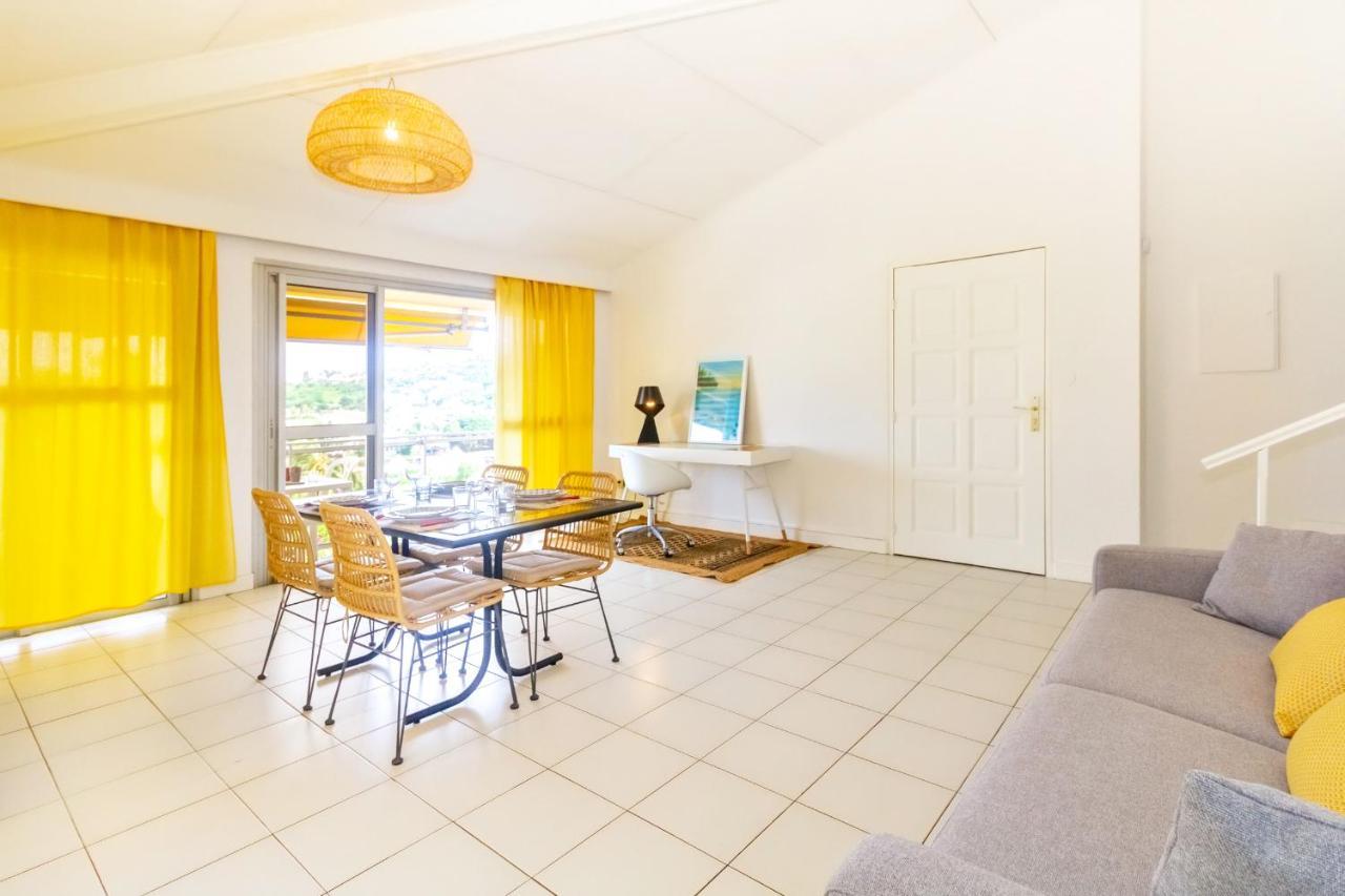 Cuty - Bel Et Spacieux Apt Avec Magnifique Vue Mer Et Piscine Saint Gilles Les Bains Exterior foto