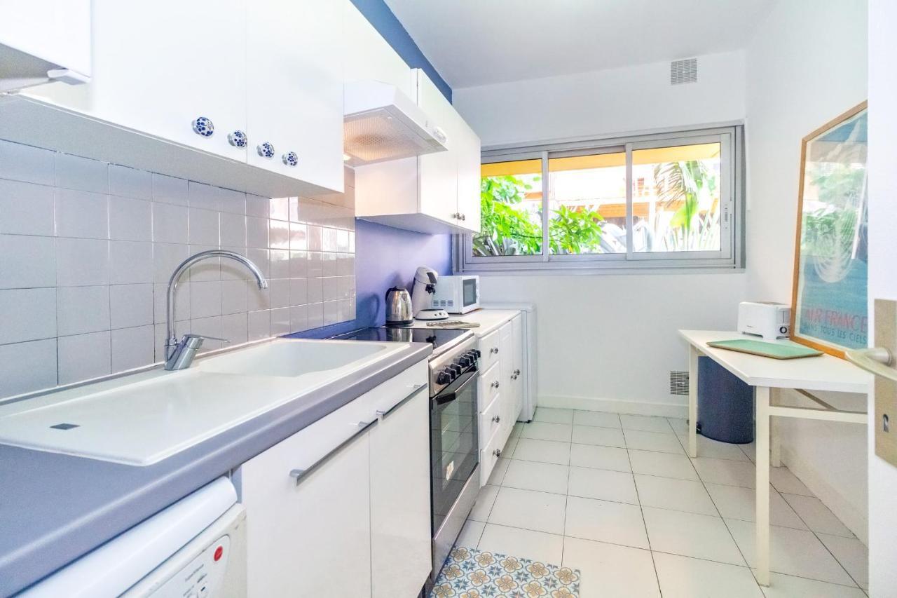 Cuty - Bel Et Spacieux Apt Avec Magnifique Vue Mer Et Piscine Saint Gilles Les Bains Exterior foto